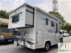 大驰 22款大驰蛮牛C型双拓展房车