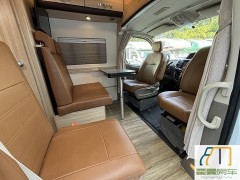 上汽大通 2018V80B型房车