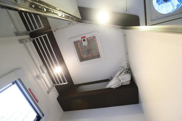 【4•12洛阳房车展】鑫源房车携最新19款大通C型房车倾情相约，加量不加价！加量不加价！&mdash;&mdash;实拍解析鑫源19款大通C型房车（L型沙发纵床版）