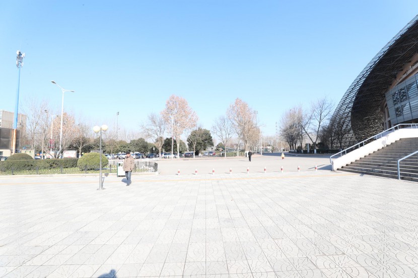 3.31郑州房车展场地河南省体育中心概况 WLH_1709