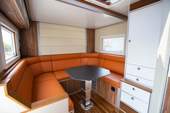 敢为英雄，经典永恒，诺玛迪森“撼路者”越野房车