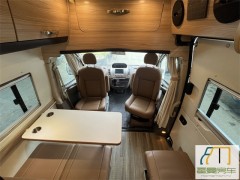 上汽大通 2017款上汽大通V80B型房车