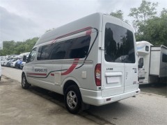 上汽大通 MAXUS RV80B型房车