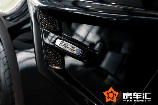 一台用来享受的MPV!——罗伦士进口奔驰V-diamond3.jpg