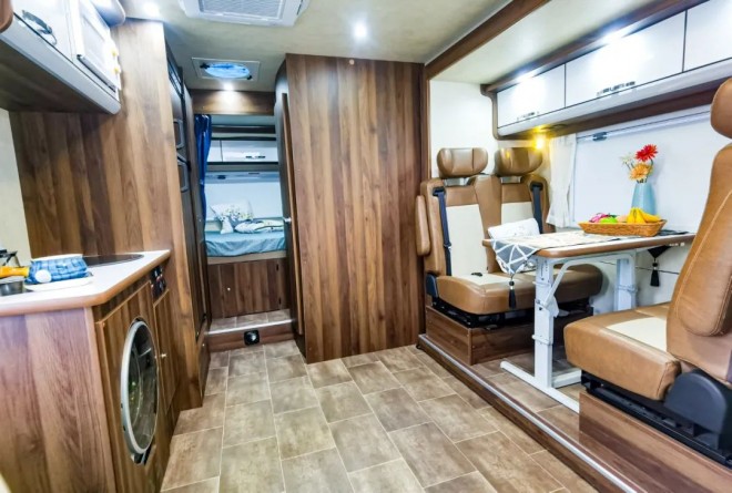 简约而不简单，打造高性价比潮流房车，拓锐斯特2021款简约系列图片