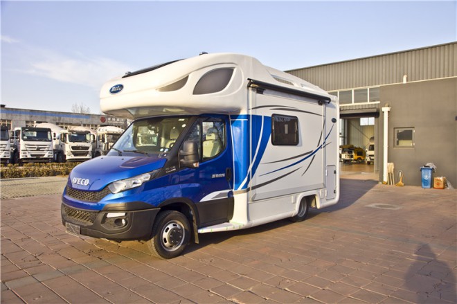 亚特房车 芳语之韵NEW DAILY 双扩展进口依维柯自动挡房车 93.8万元 IMG_6142