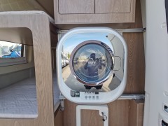 卫航 2021款V570 无中门