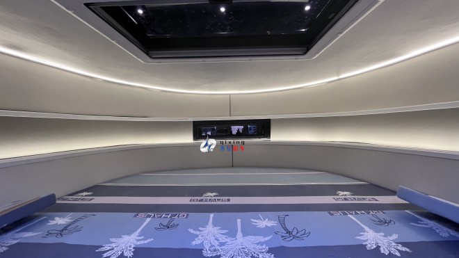 9月2日郑州房车展——齐星大通T90越野硬升顶房车，风格独特彰显硬汉实力！401d622707c79a8f35421227bd648ccd