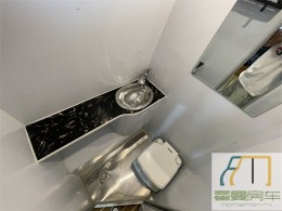 上汽大通  2020款  程力大通V80 2.5T 柴油 长轴 B型房车