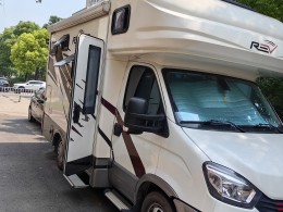瑞弗房车 2023款双拓展巅峰版