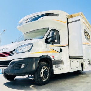 金冠房车 2021款CD520双拓版