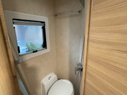 巨威房车 2019款4700