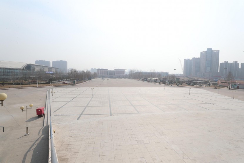 3.31郑州房车展场地河南省体育中心 WLH_2965