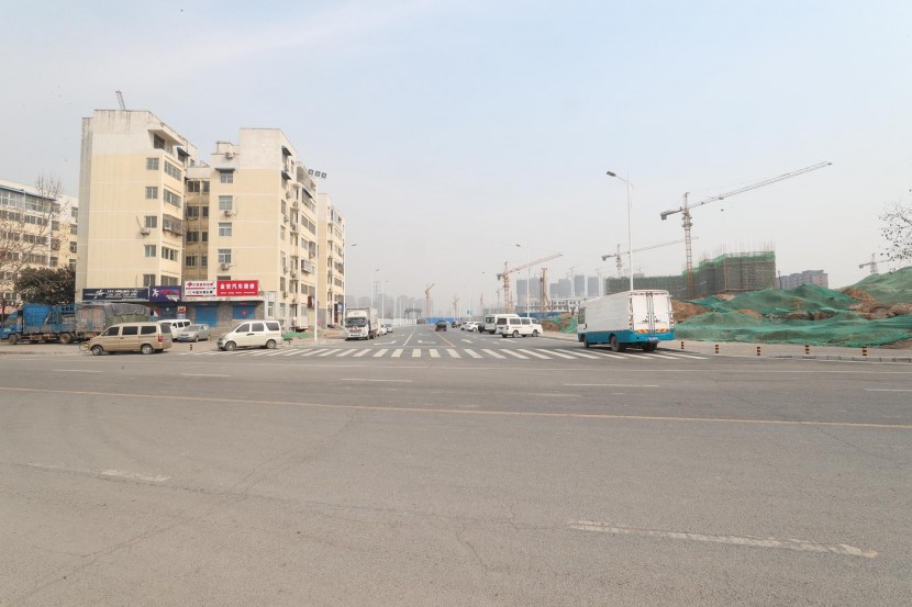 3.31郑州房车展场地河南省体育中心 WLH_2758