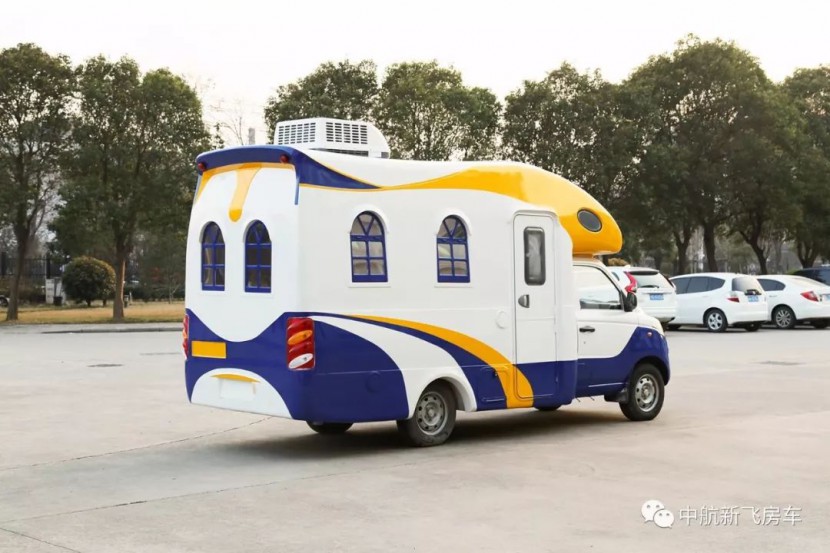 新飞迷你伽途房车---萌萌少女等你来约