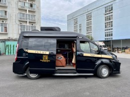 福客特房车 2021款黑骑士总裁版