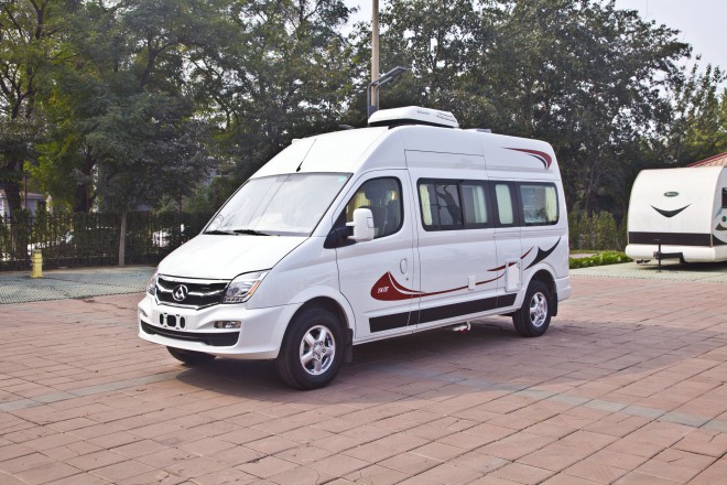 亚特房车 芳语之韵睿智大通自动挡房车 35.8万元 IMG_4713