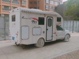 巨威房车 2018款牛大