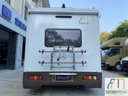 奔驰 17款奔驰双拓展C型房车