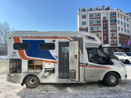 中凯房车 2022款C550后横床特惠版