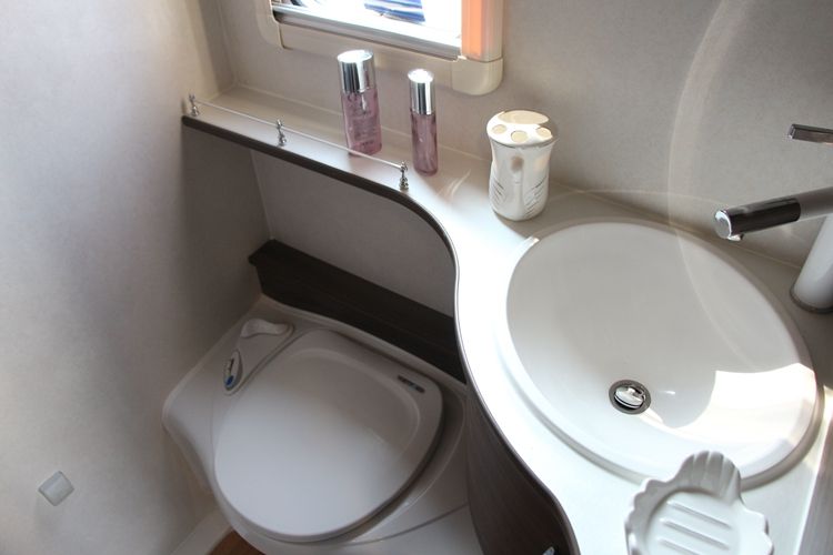 旌航房车巍浩(WH-593-1)auto_3751