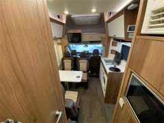上汽大通 21款V90 C型房车