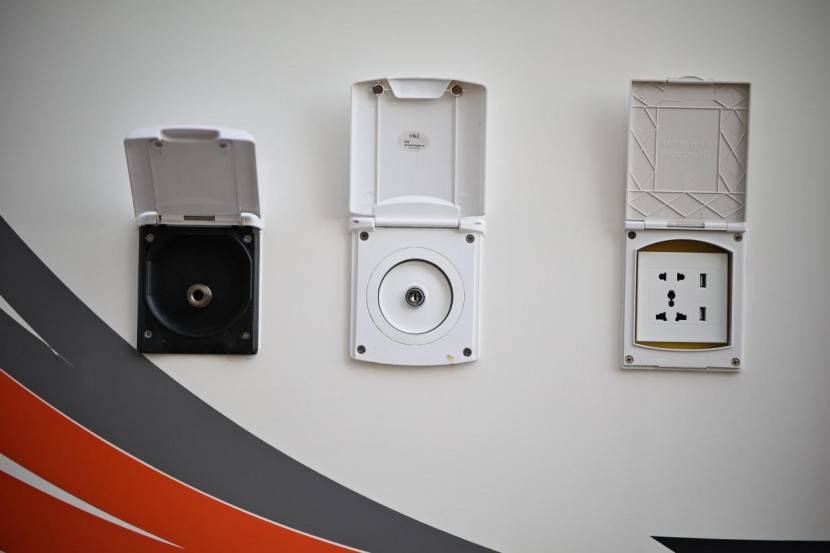 想选C型无拓房车？9月2日郑州房车展，秦帝铜爵系列QC20房车，旅居良选莫错过！381dd98005825aa8cdebf898c9693685