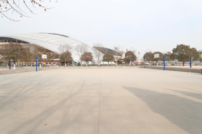 3.31郑州房车展场地河南省体育中心 WLH_3341