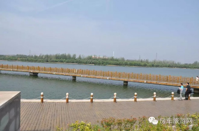 中汽协叶盛基秘书长出席2014中国（鹤壁）电子信息汽车电子电器产业发展合作交流会