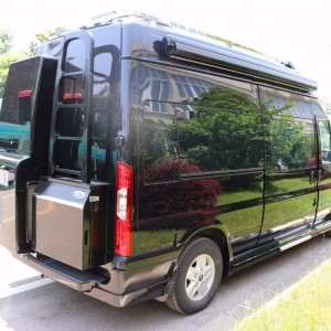 途酷福特新世代全顺