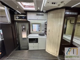 中意房车 2018款至尊双拓展