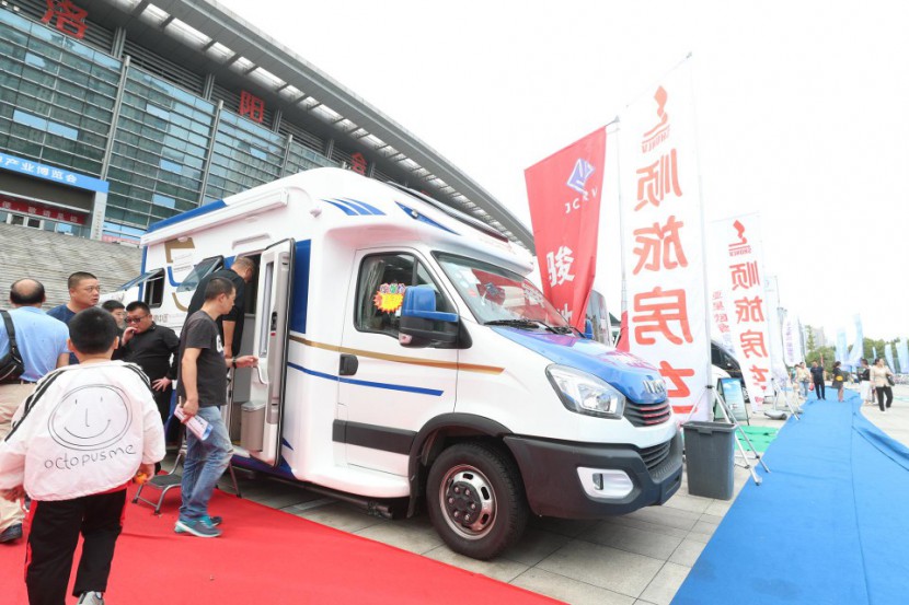 骏驰房车7256563b9d434a6a85a8ca46460742b3