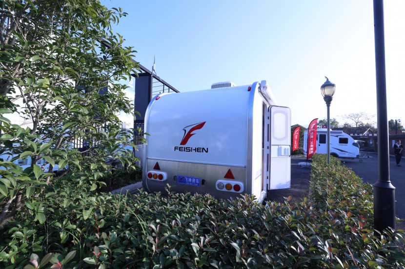 飞神9012小王子上路拖挂房车（详拍） WLH_6903