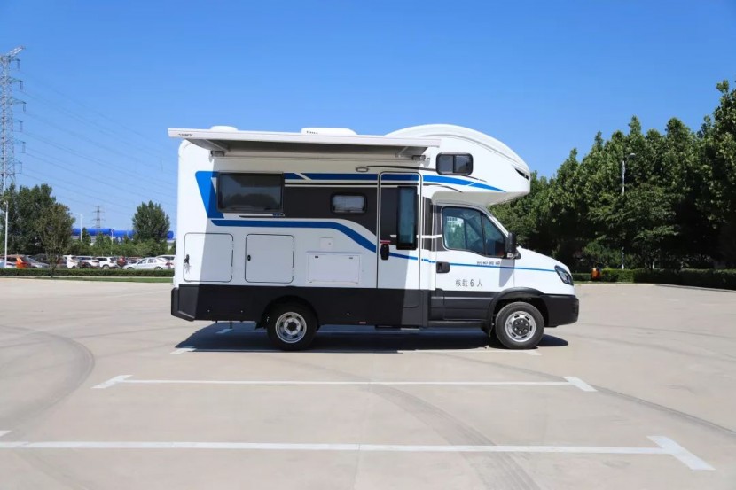 宇通房车：体验专属舒适旅行，国产依维柯单拓房车上线啦~