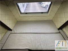 依维柯 2018款依维柯中意极致双拓展C型房车