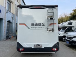 2024款歌睿途大通V90 C型 小型旅居车