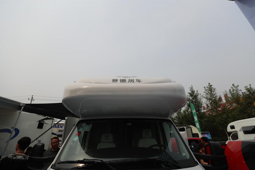 赛德房车国产依维柯C型房车 50.8万 WLH_1831