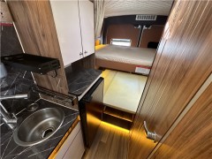 上汽大通 2022款V90长轴高顶B型房车