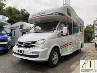 上汽大通 V80 C型房车