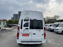 福客特房车 B型