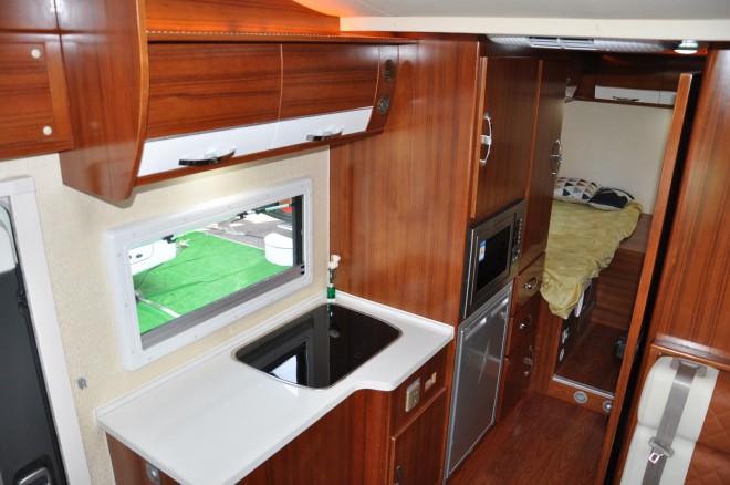 直降50万！独家团购108万即可抢购158万春田奔驰斯宾特524顶配房车 DSC_0307