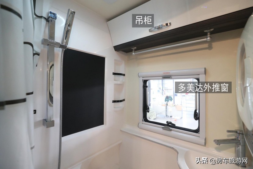 年终大促来袭!铂驰房车“大放价”!疯狂让利中,快来抢购吧~工匠打造科技传承,铂驰房车旅行家C型大额头单拓全新上市