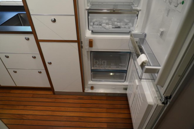 诺马迪森-“领航者E”越野房车:这是奔驰卡车？不，它是“房车”！