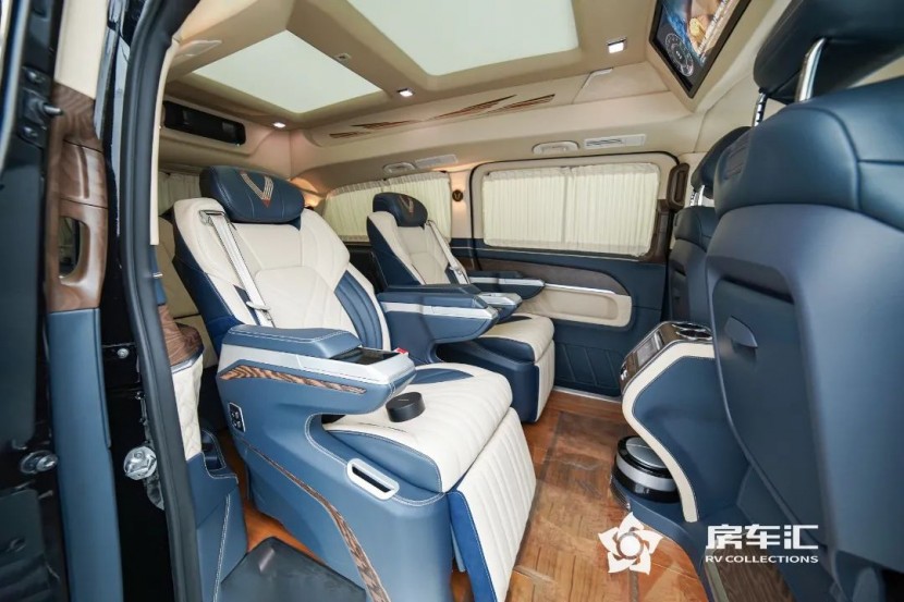 2022款卡升奔驰豪华七座商务车，清风拂山岗，强者自尚强b73eae022ad4921e546a2b92de3a7999