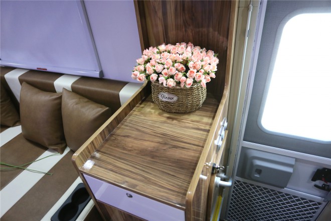 拓锐斯特依维柯C型欧风版TIC-611 56.6万起 2E1A4402