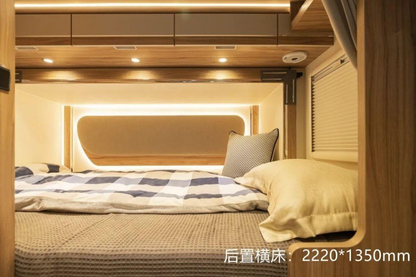 隆翠C618旗舰版房车邀您参加9月2日郑州房车展，旗舰品质，迎风起航！1fcbcbbf59cbf6400c41c29930184974