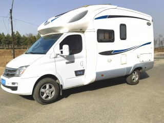 亚特房车 大通V80