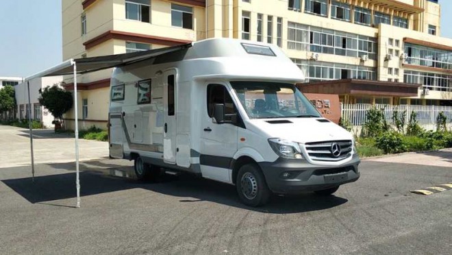 新星房车奔驰AZ房车 138万元 微信图片_20180907124747