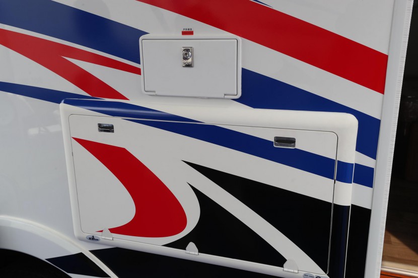 赛德房车国产依维柯C型房车 50.8万 WLH_1812