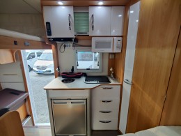 新星 2020款依途C600风尚款